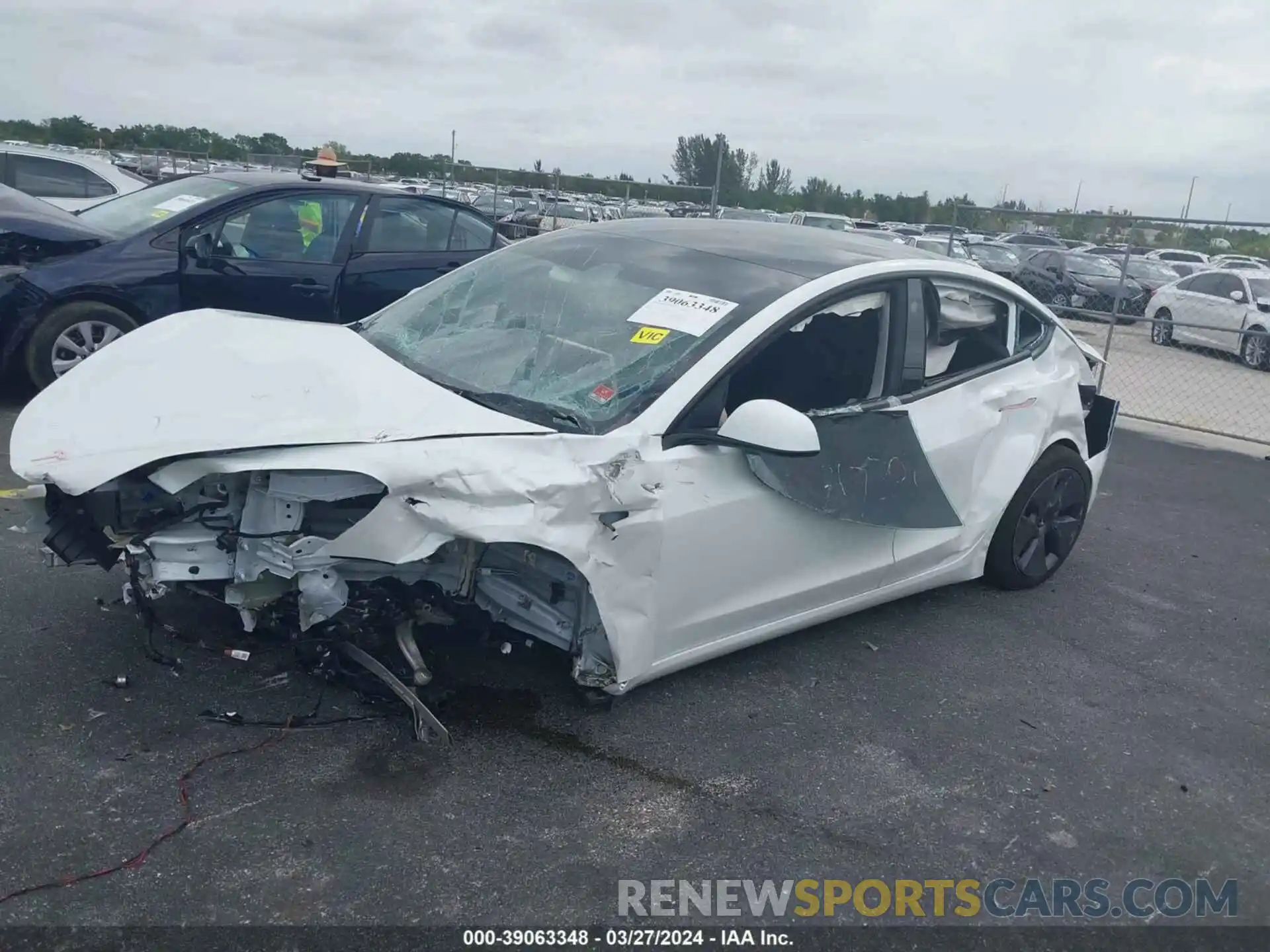 2 Photograph of a damaged car 5YJ3E1EA5PF411136 TESLA MODEL 3 2023