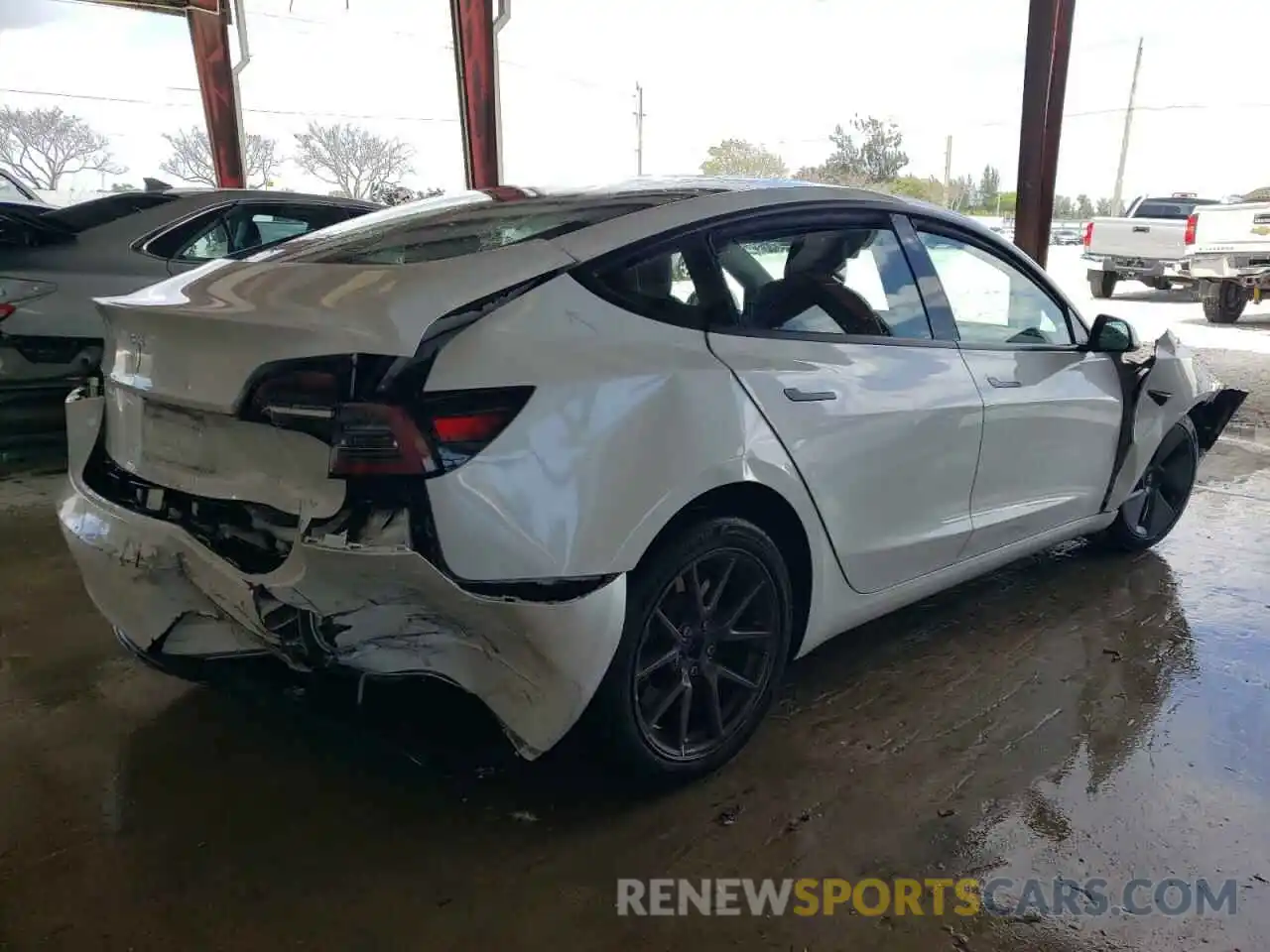 3 Photograph of a damaged car 5YJ3E1EA5PF450082 TESLA MODEL 3 2023