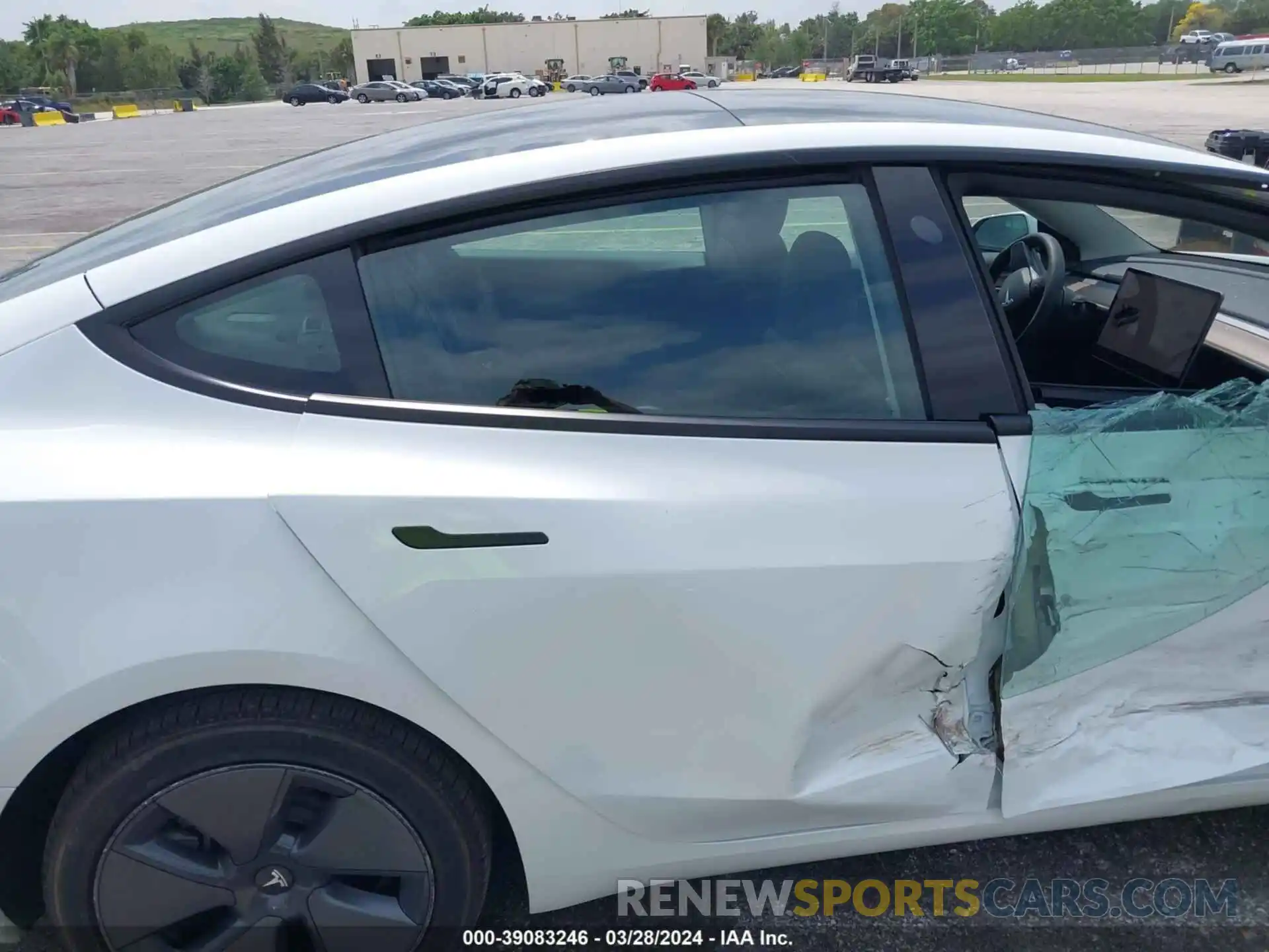 19 Photograph of a damaged car 5YJ3E1EA5PF505694 TESLA MODEL 3 2023