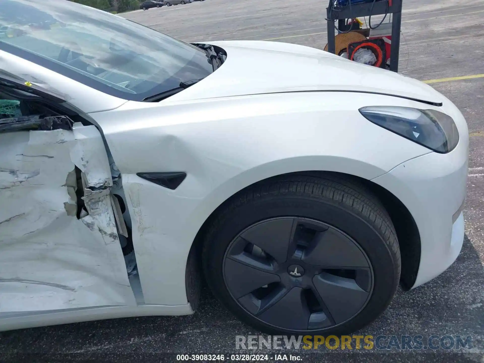 20 Photograph of a damaged car 5YJ3E1EA5PF505694 TESLA MODEL 3 2023