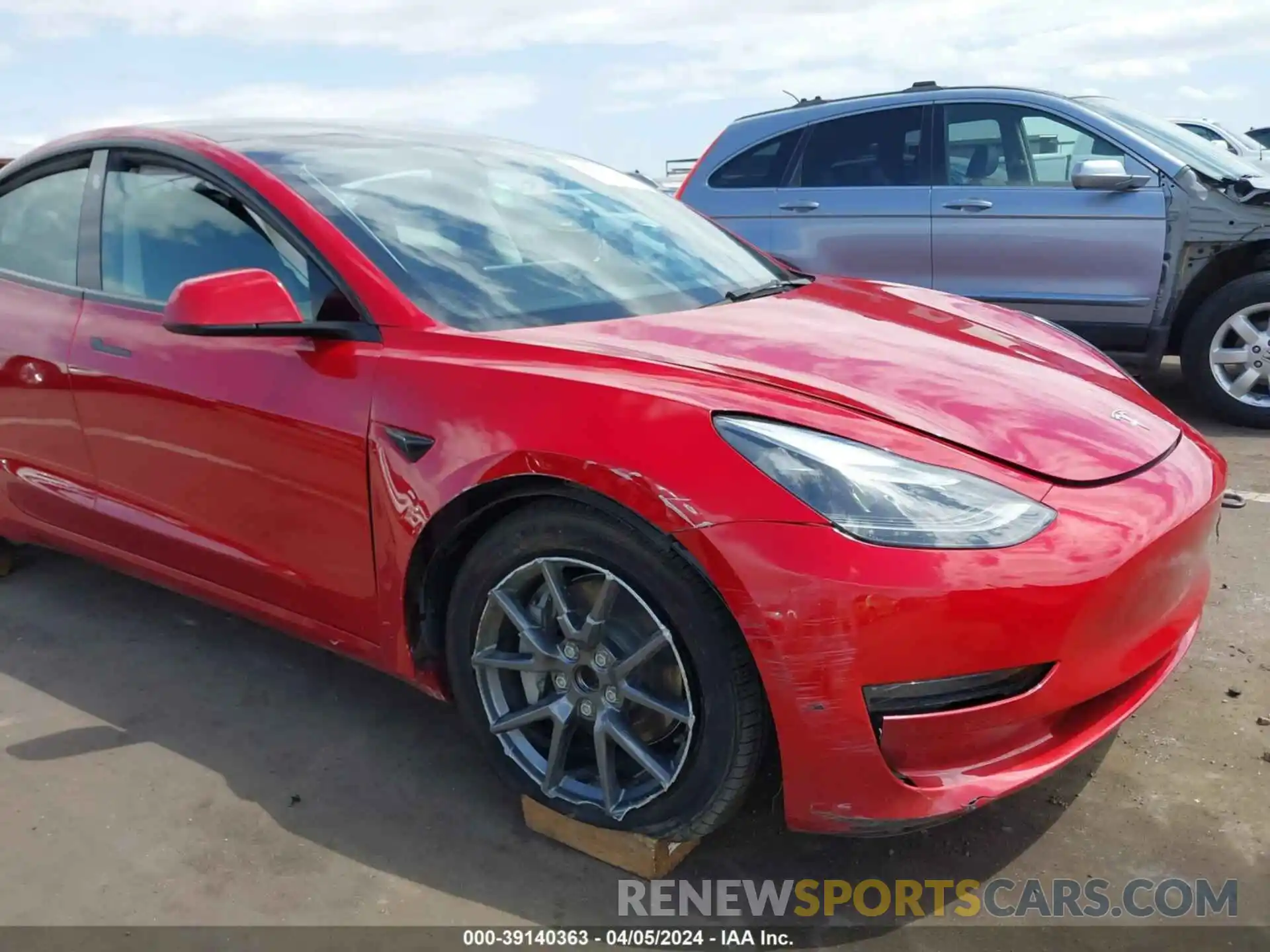 6 Photograph of a damaged car 5YJ3E1EA5PF543877 TESLA MODEL 3 2023