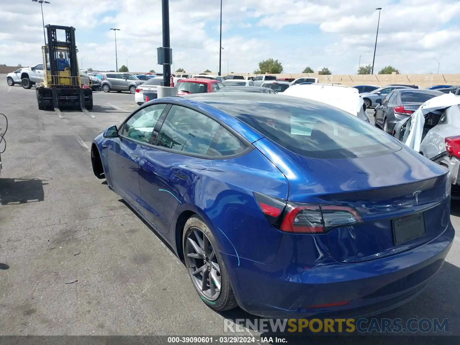 3 Photograph of a damaged car 5YJ3E1EA5PF593162 TESLA MODEL 3 2023