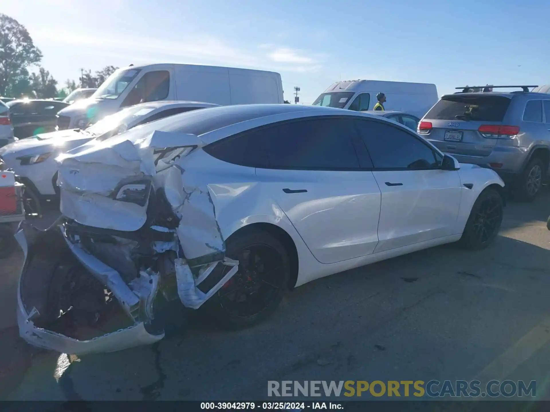 4 Photograph of a damaged car 5YJ3E1EA6PF401912 TESLA MODEL 3 2023