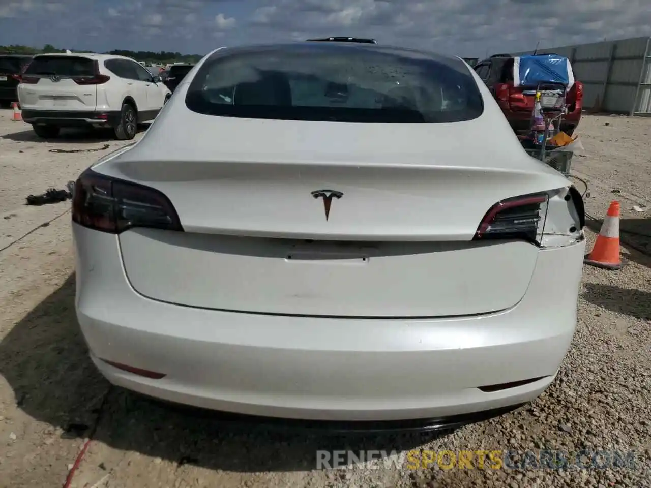 6 Фотография поврежденного автомобиля 5YJ3E1EA6PF447921 TESLA MODEL 3 2023