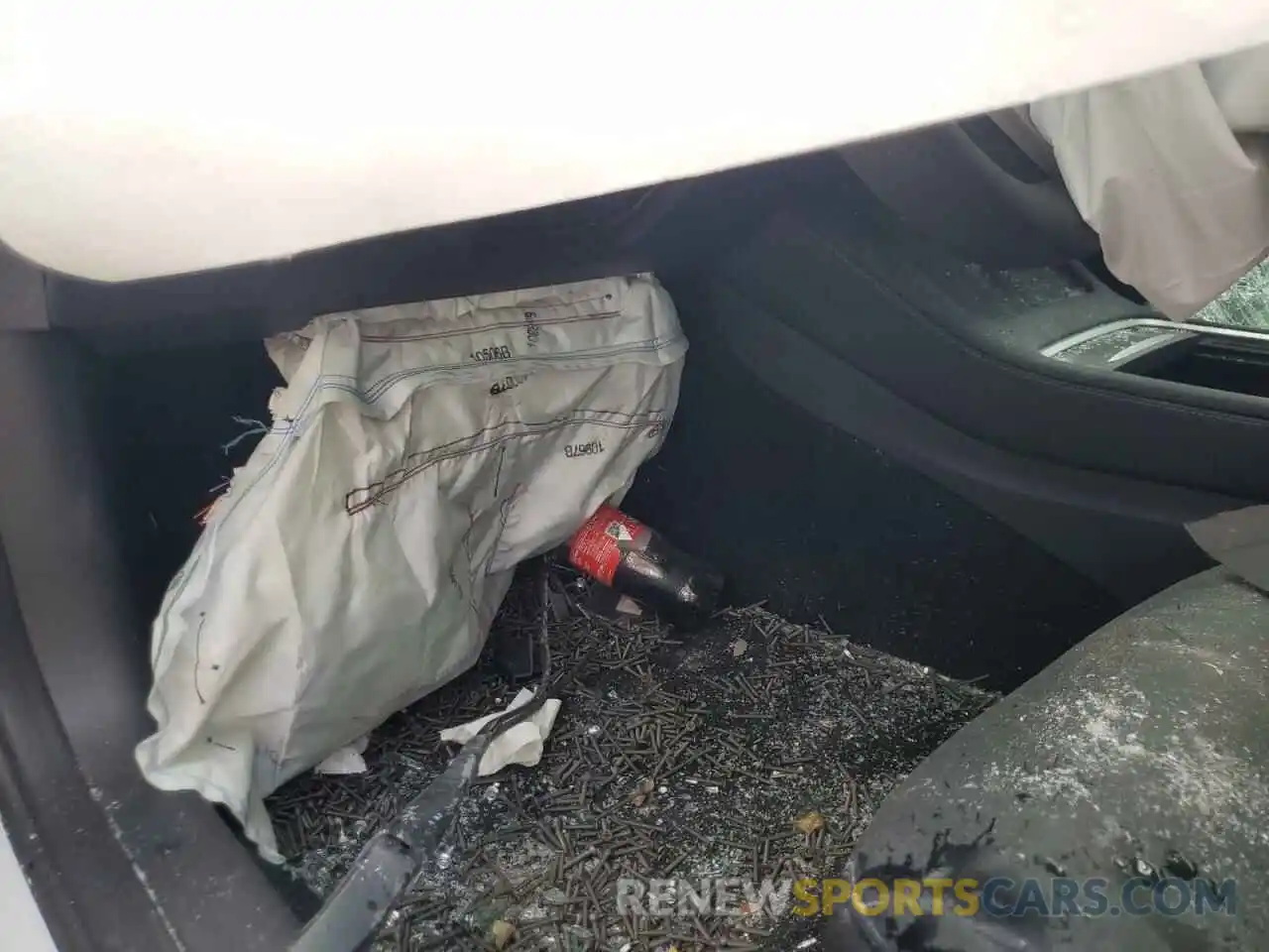 8 Photograph of a damaged car 5YJ3E1EA6PF447921 TESLA MODEL 3 2023