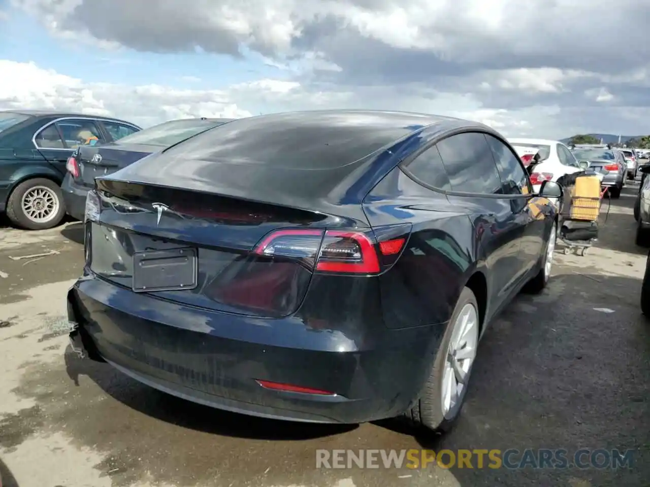 3 Photograph of a damaged car 5YJ3E1EA6PF490431 TESLA MODEL 3 2023