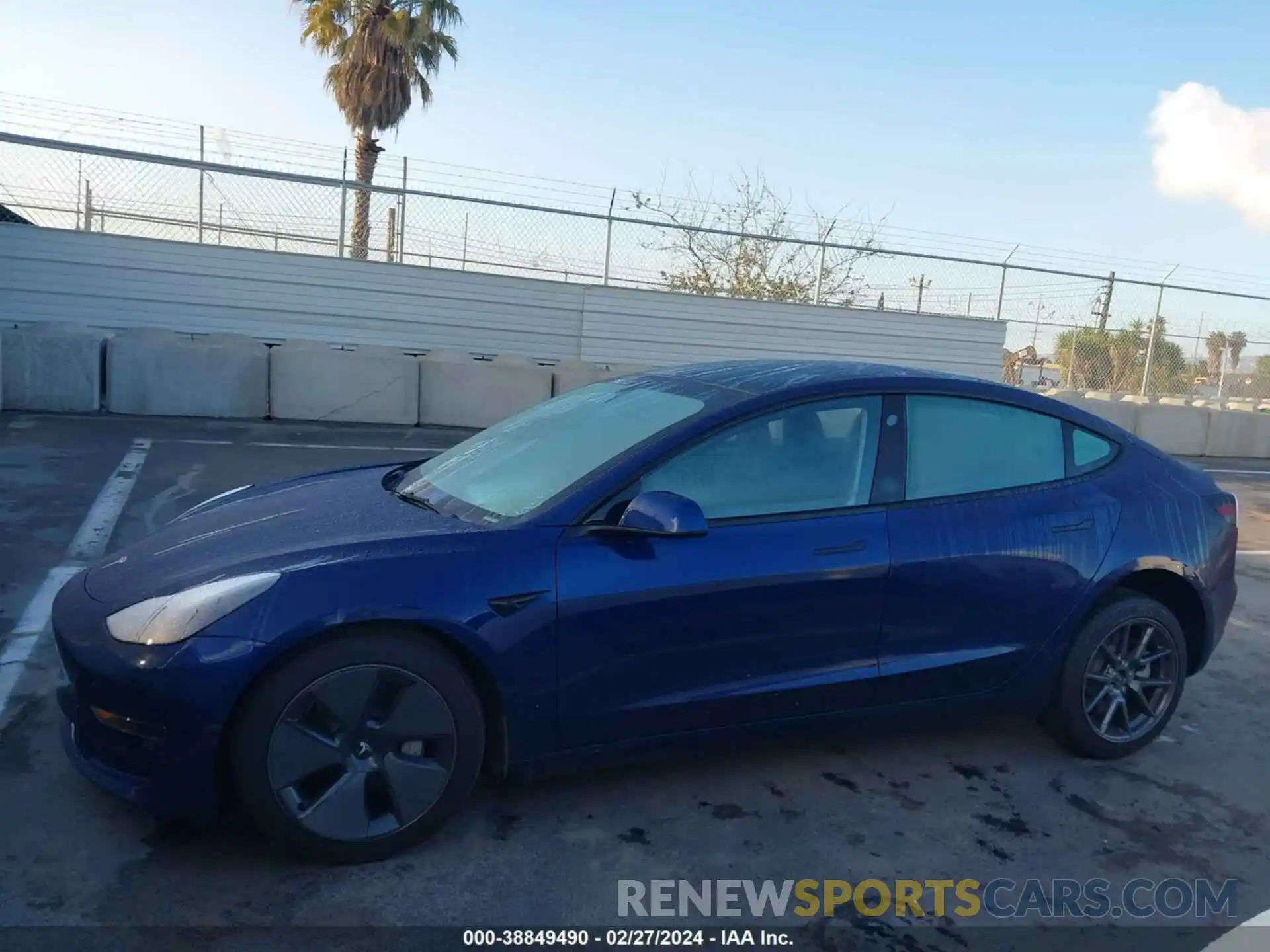 15 Photograph of a damaged car 5YJ3E1EA6PF557271 TESLA MODEL 3 2023