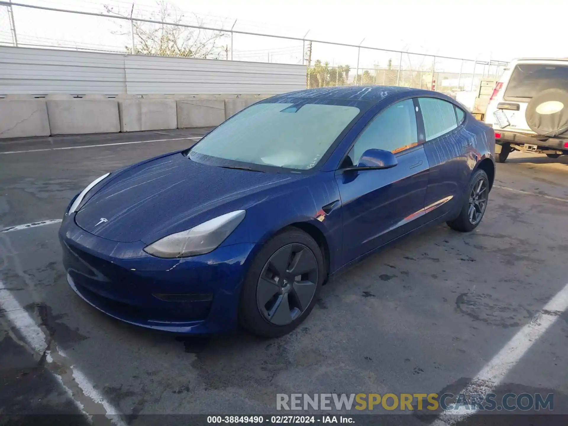 2 Photograph of a damaged car 5YJ3E1EA6PF557271 TESLA MODEL 3 2023