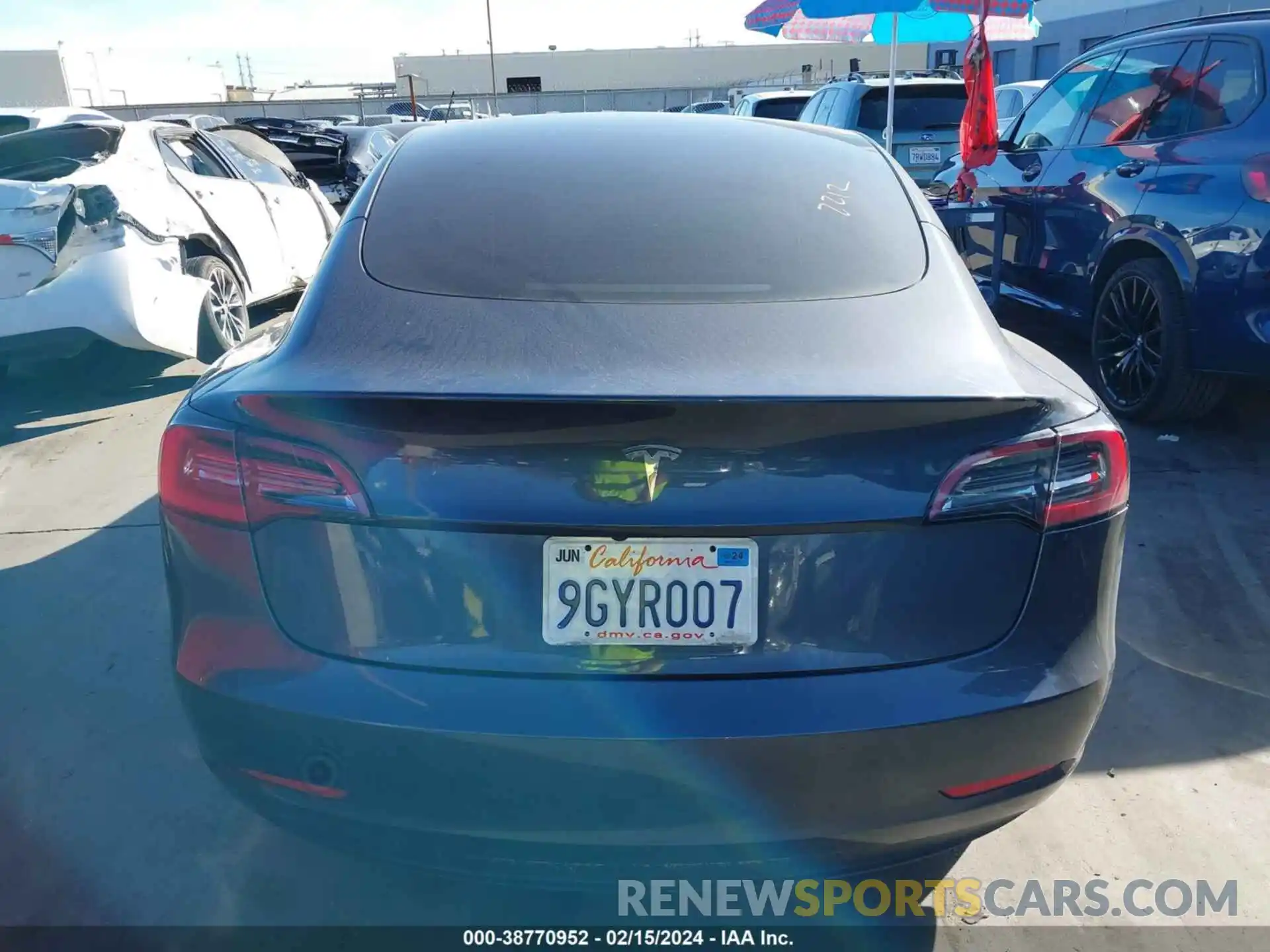 16 Photograph of a damaged car 5YJ3E1EA6PF585121 TESLA MODEL 3 2023