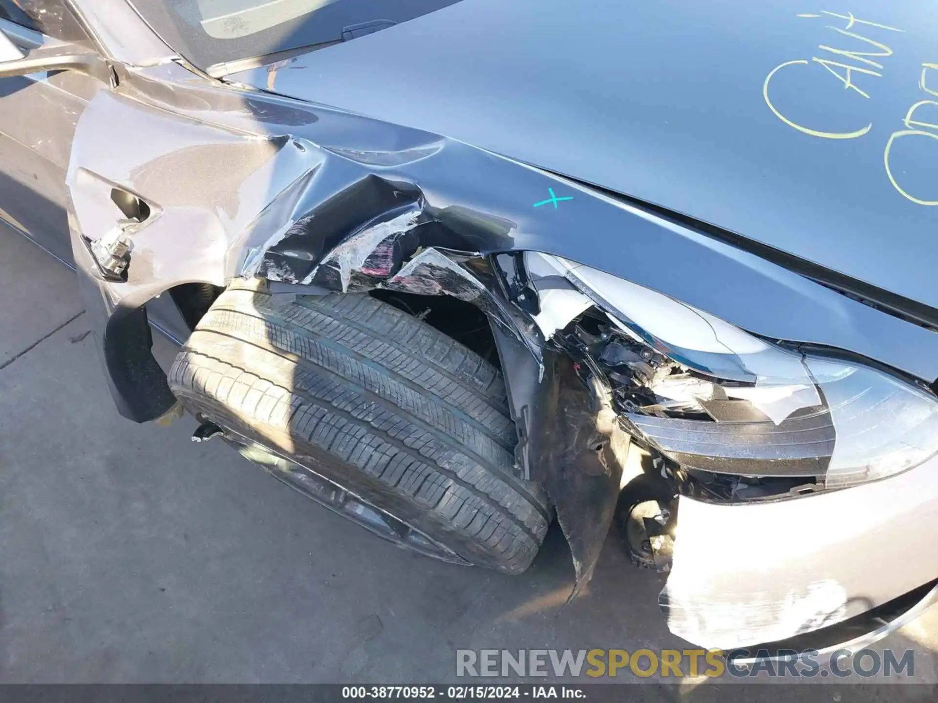 19 Photograph of a damaged car 5YJ3E1EA6PF585121 TESLA MODEL 3 2023