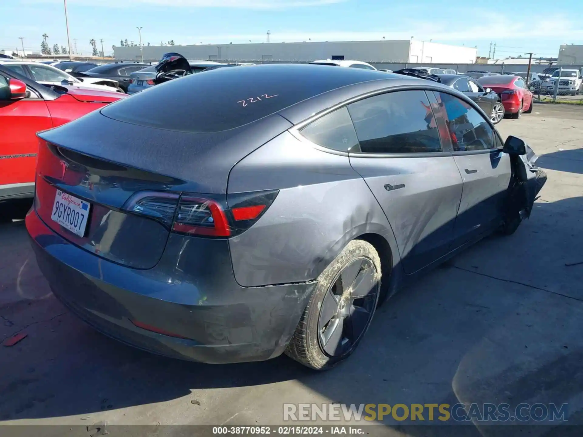 4 Photograph of a damaged car 5YJ3E1EA6PF585121 TESLA MODEL 3 2023