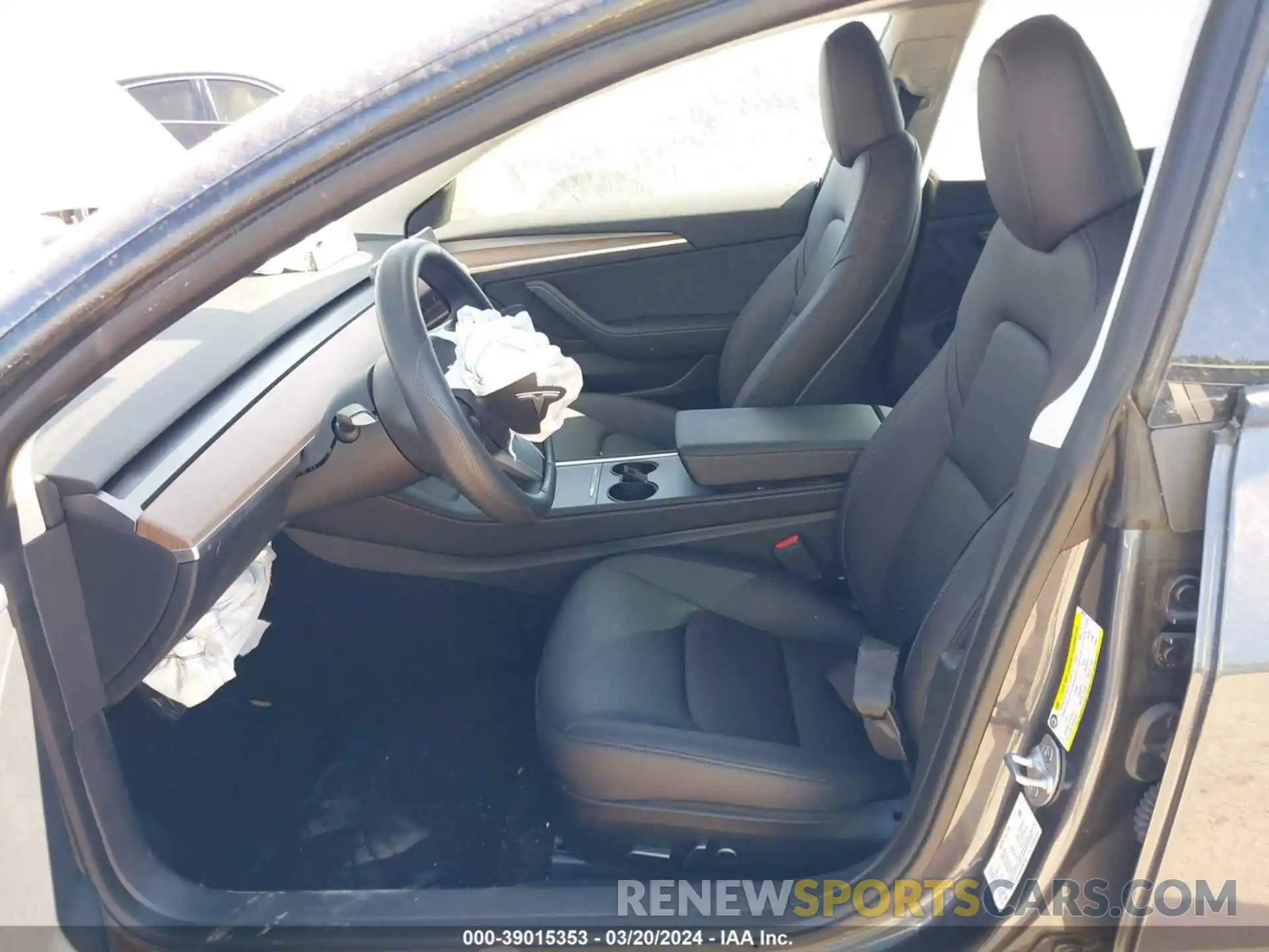 5 Photograph of a damaged car 5YJ3E1EA6PF648704 TESLA MODEL 3 2023