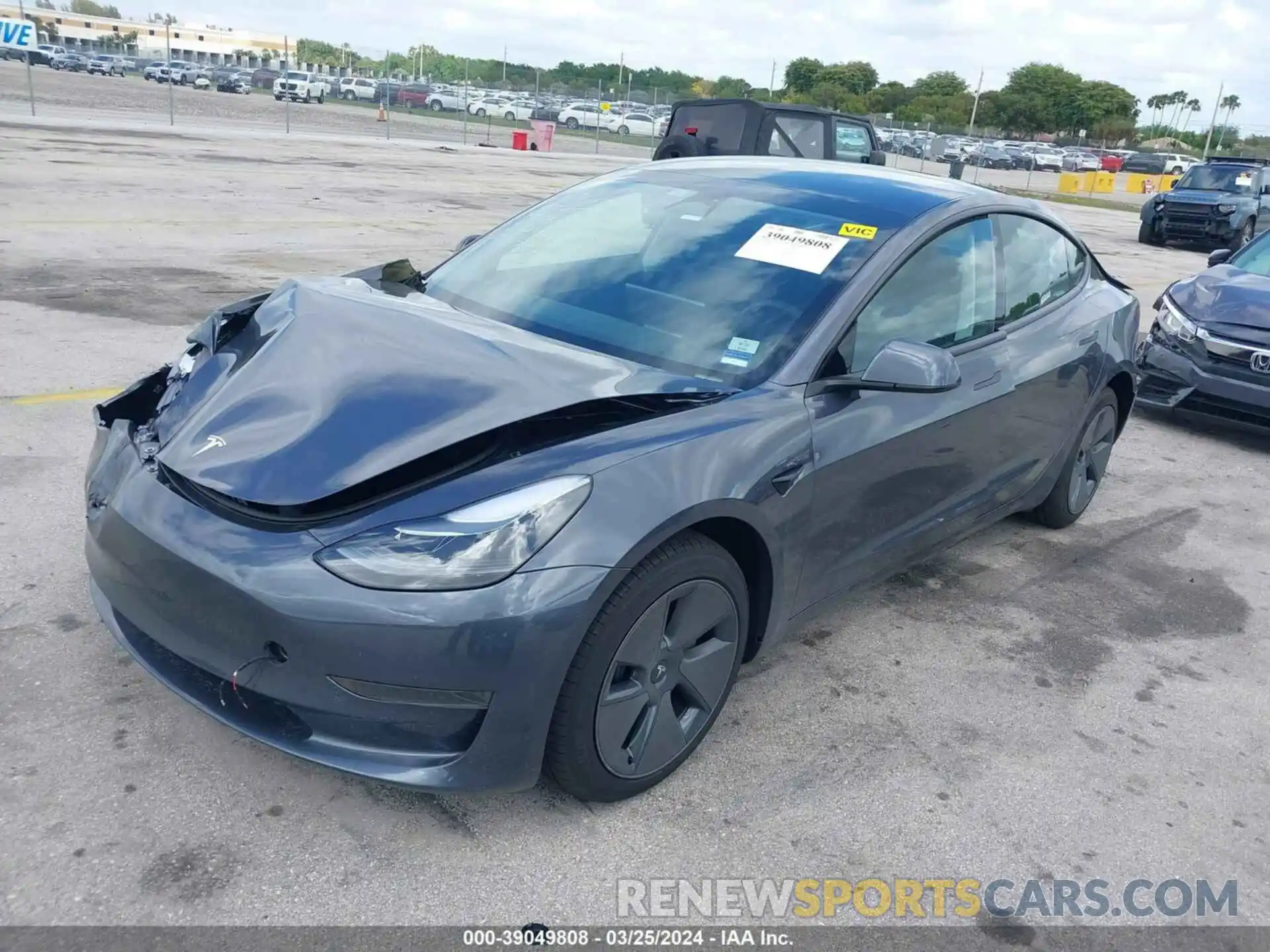 2 Photograph of a damaged car 5YJ3E1EA6PF692752 TESLA MODEL 3 2023