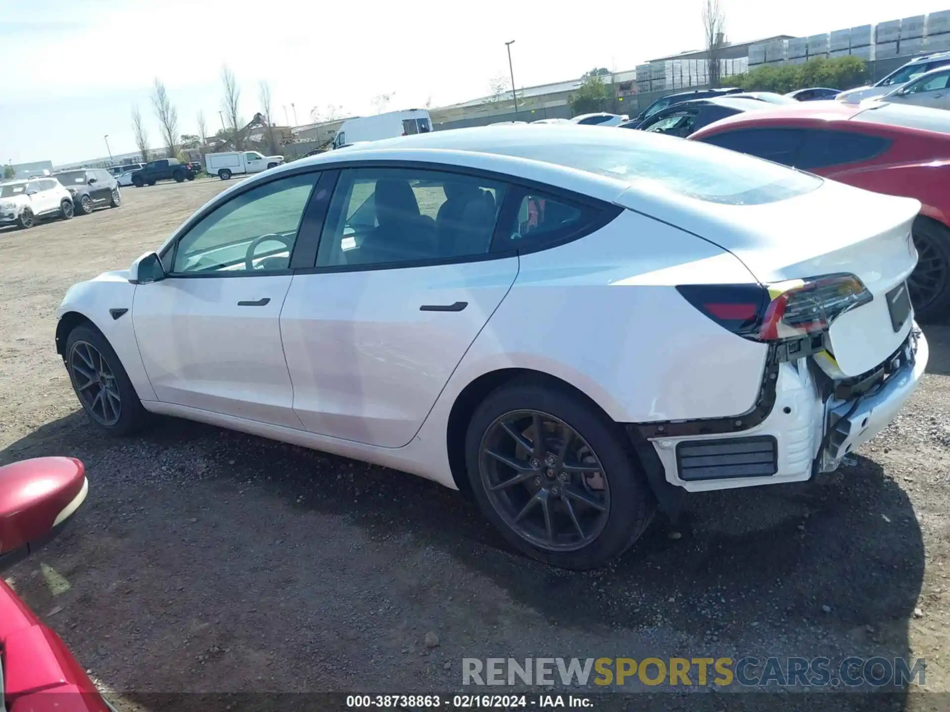 14 Photograph of a damaged car 5YJ3E1EA7PF564195 TESLA MODEL 3 2023