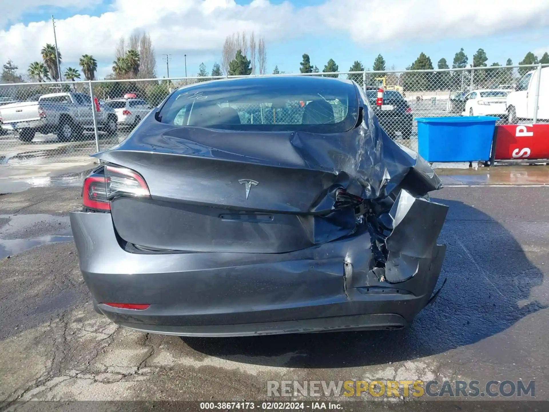 15 Photograph of a damaged car 5YJ3E1EA7PF712166 TESLA MODEL 3 2023