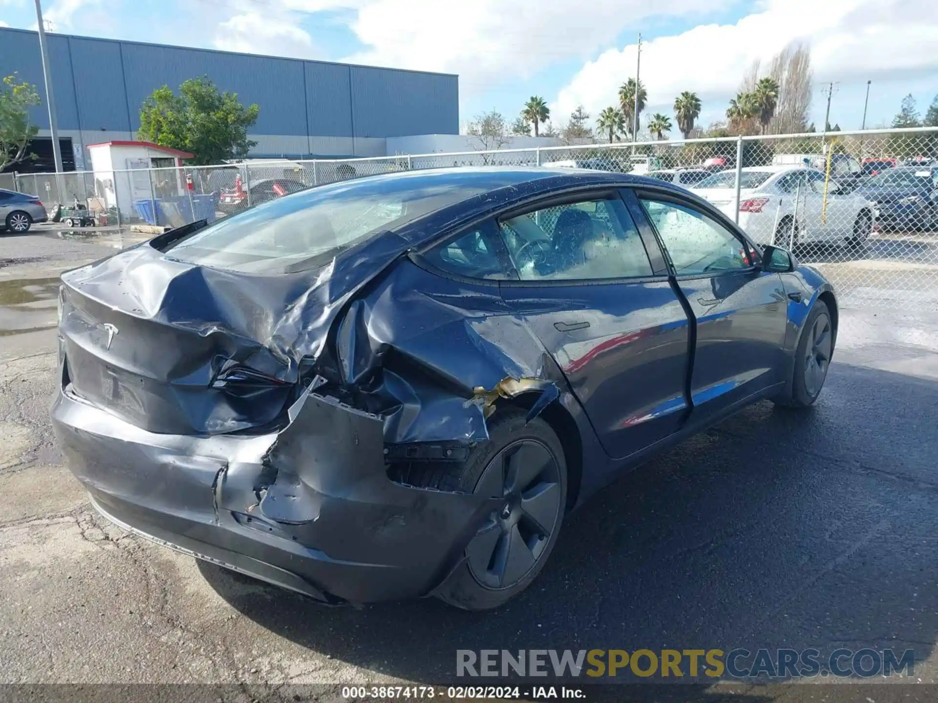 4 Photograph of a damaged car 5YJ3E1EA7PF712166 TESLA MODEL 3 2023