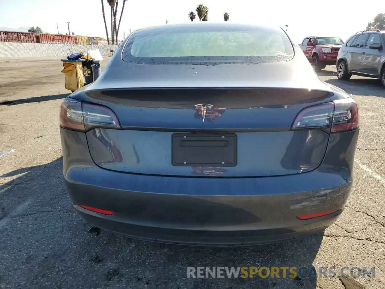 6 Photograph of a damaged car 5YJ3E1EA8PF398706 TESLA MODEL 3 2023