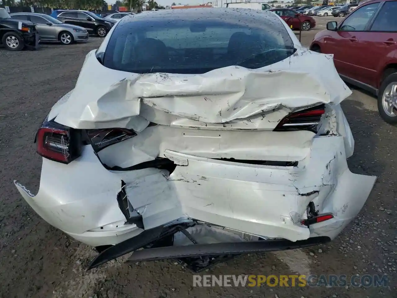 6 Photograph of a damaged car 5YJ3E1EA8PF681512 TESLA MODEL 3 2023