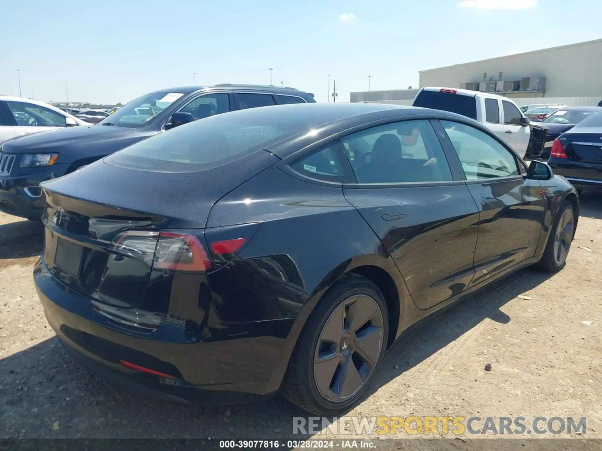 4 Фотография поврежденного автомобиля 5YJ3E1EA9PF429915 TESLA MODEL 3 2023