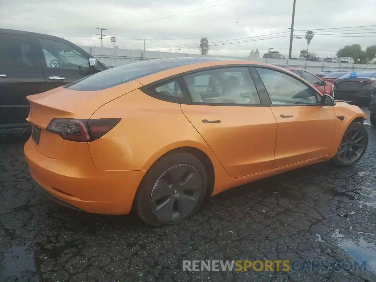 3 Photograph of a damaged car 5YJ3E1EAXPF398500 TESLA MODEL 3 2023