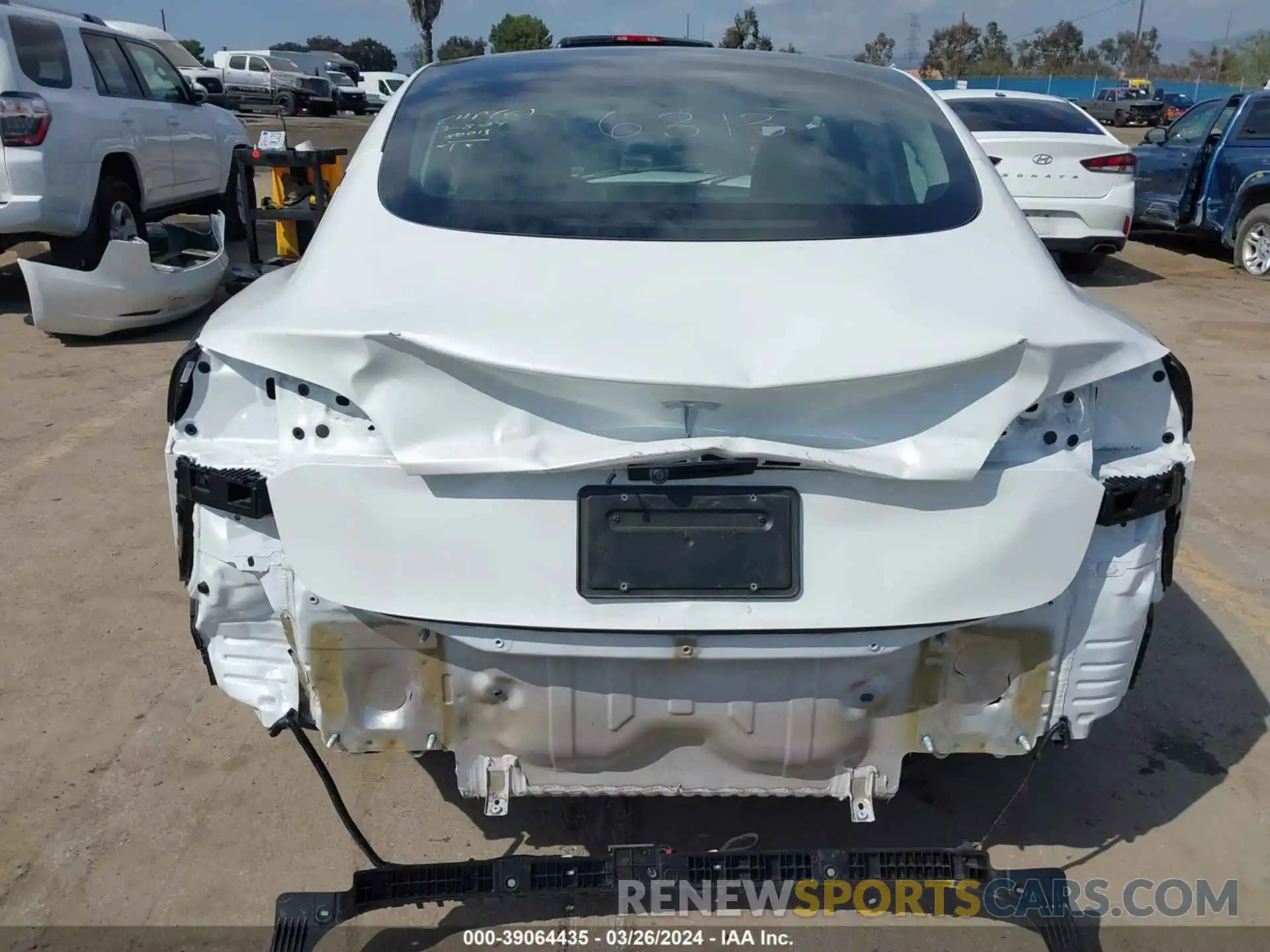 17 Photograph of a damaged car 5YJ3E1EAXPF559363 TESLA MODEL 3 2023