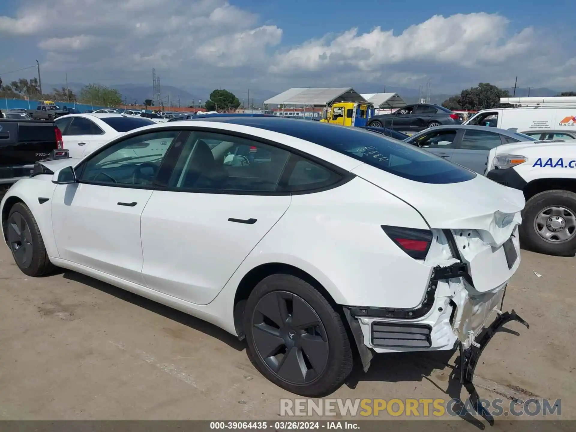 3 Photograph of a damaged car 5YJ3E1EAXPF559363 TESLA MODEL 3 2023