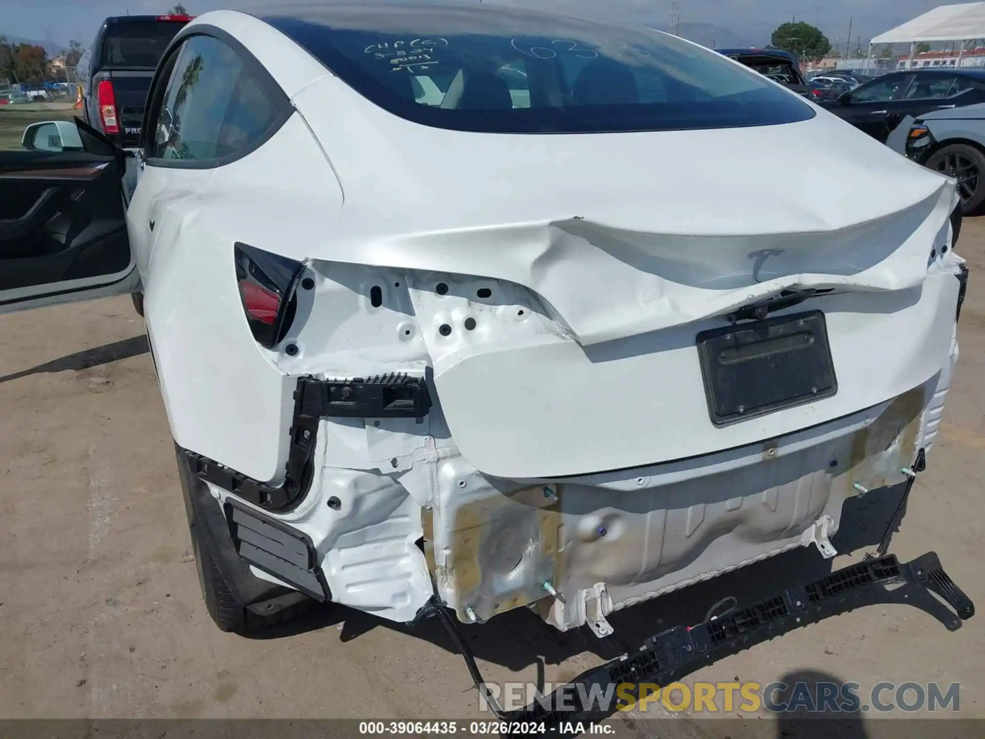 6 Photograph of a damaged car 5YJ3E1EAXPF559363 TESLA MODEL 3 2023