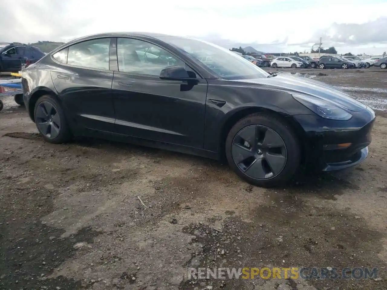 4 Фотография поврежденного автомобиля 5YJ3E1EAXPF647457 TESLA MODEL 3 2023