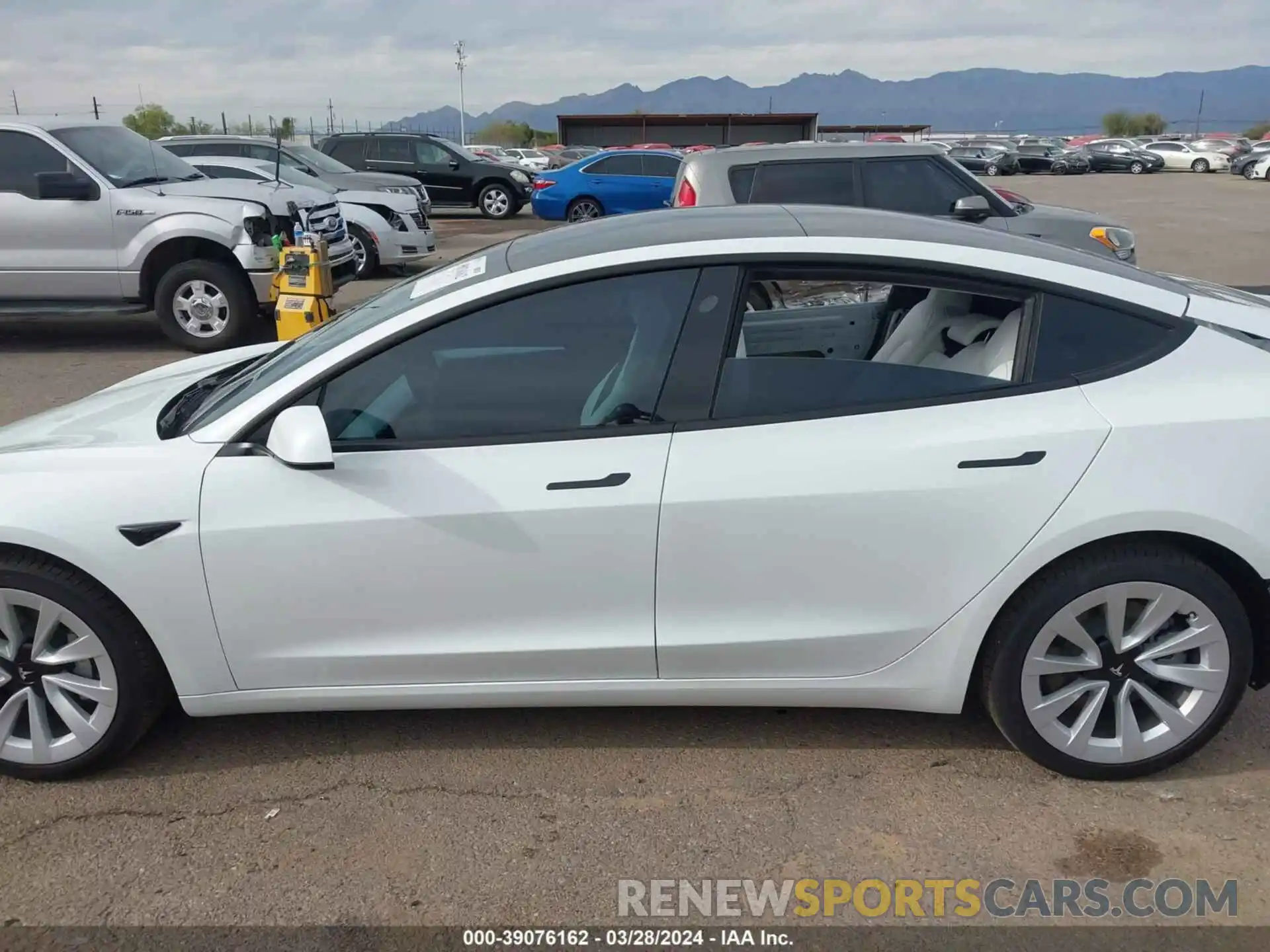 15 Photograph of a damaged car 5YJ3E1EAXPF684685 TESLA MODEL 3 2023