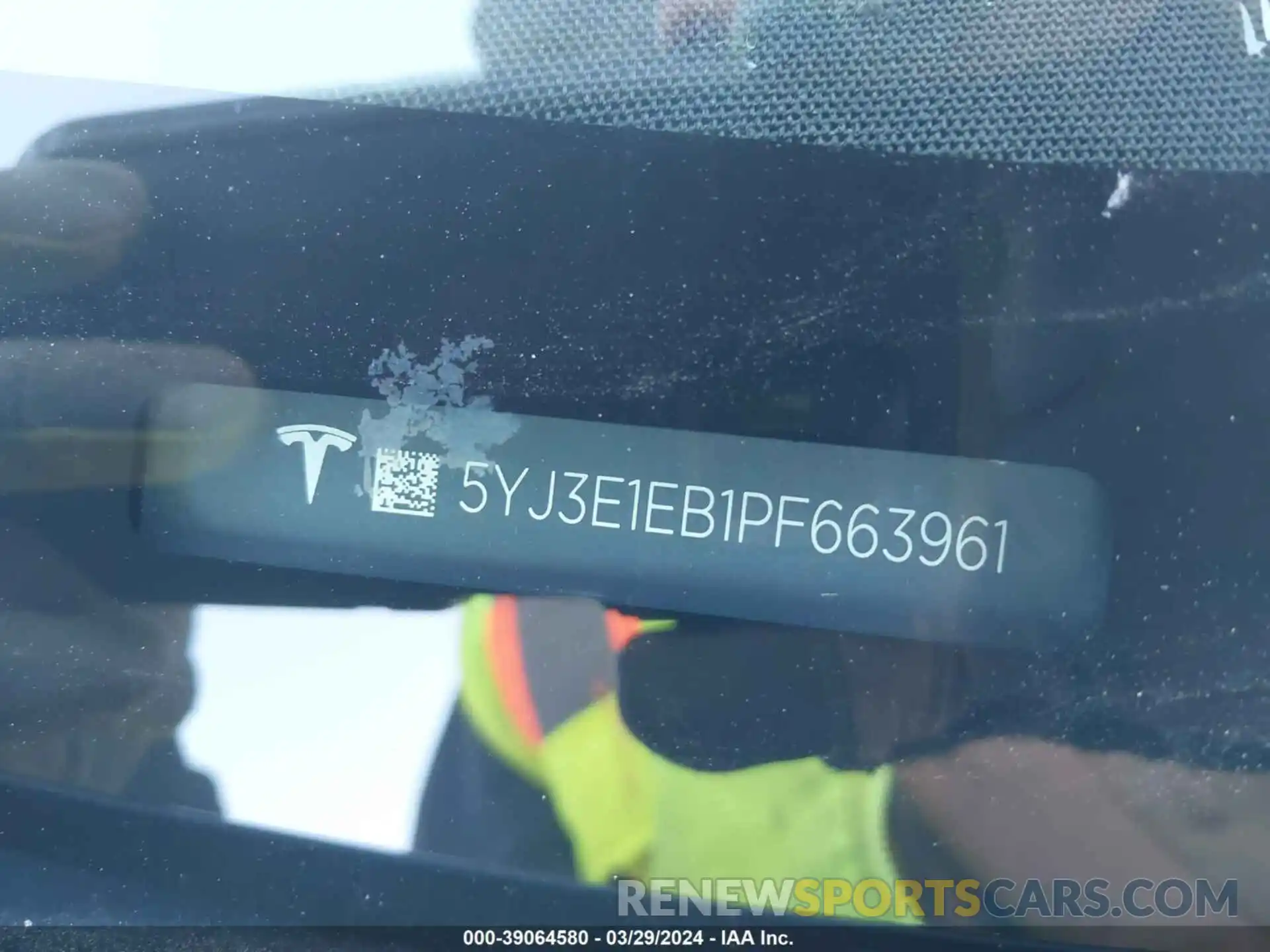 8 Photograph of a damaged car 5YJ3E1EB1PF663961 TESLA MODEL 3 2023