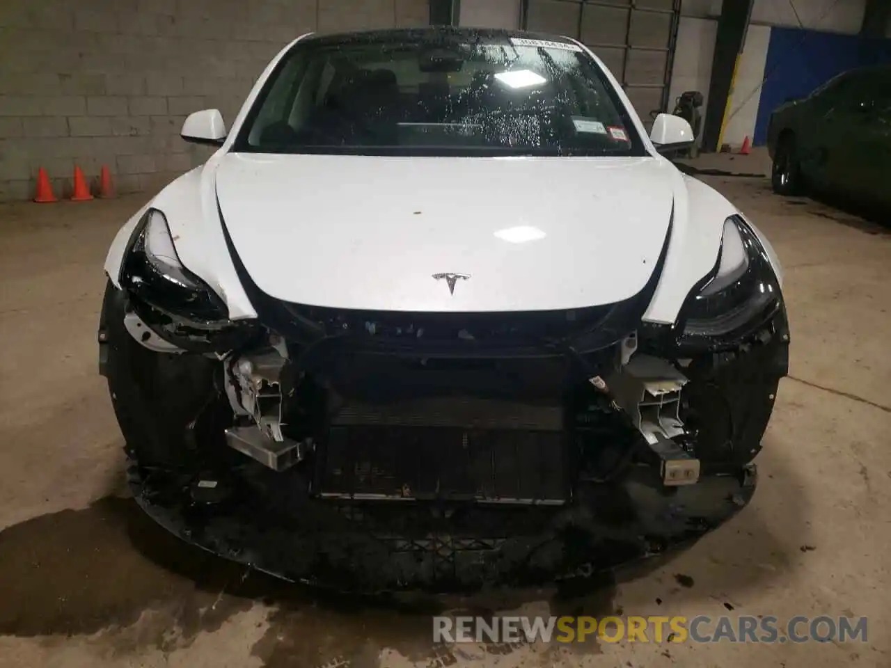 5 Photograph of a damaged car 5YJ3E1EB3PF592195 TESLA MODEL 3 2023