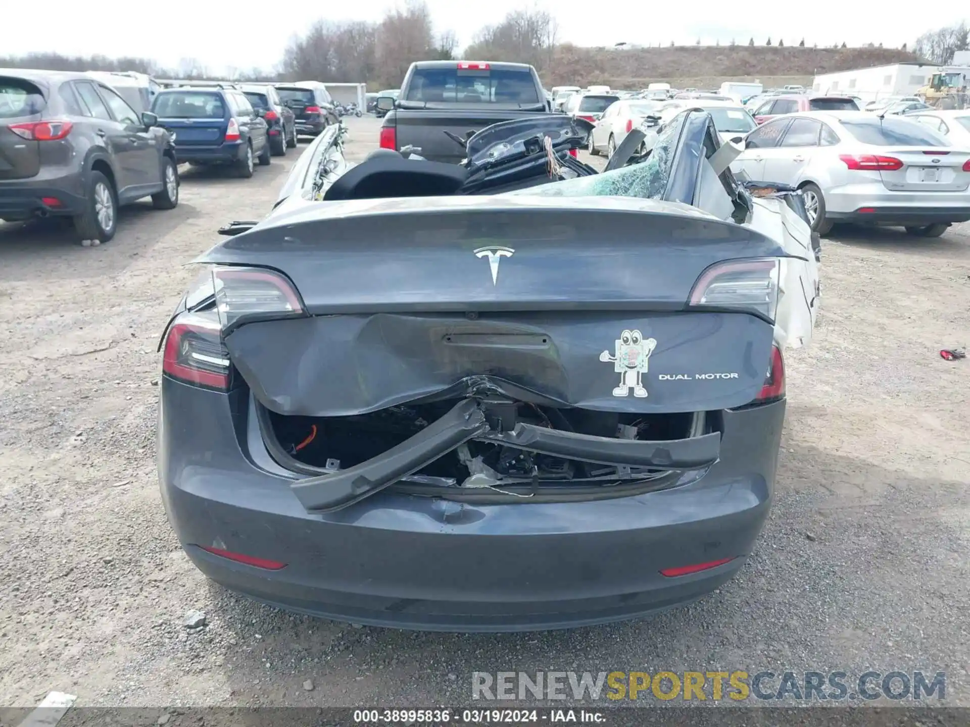 9 Фотография поврежденного автомобиля 5YJ3E1EB5PF470695 TESLA MODEL 3 2023