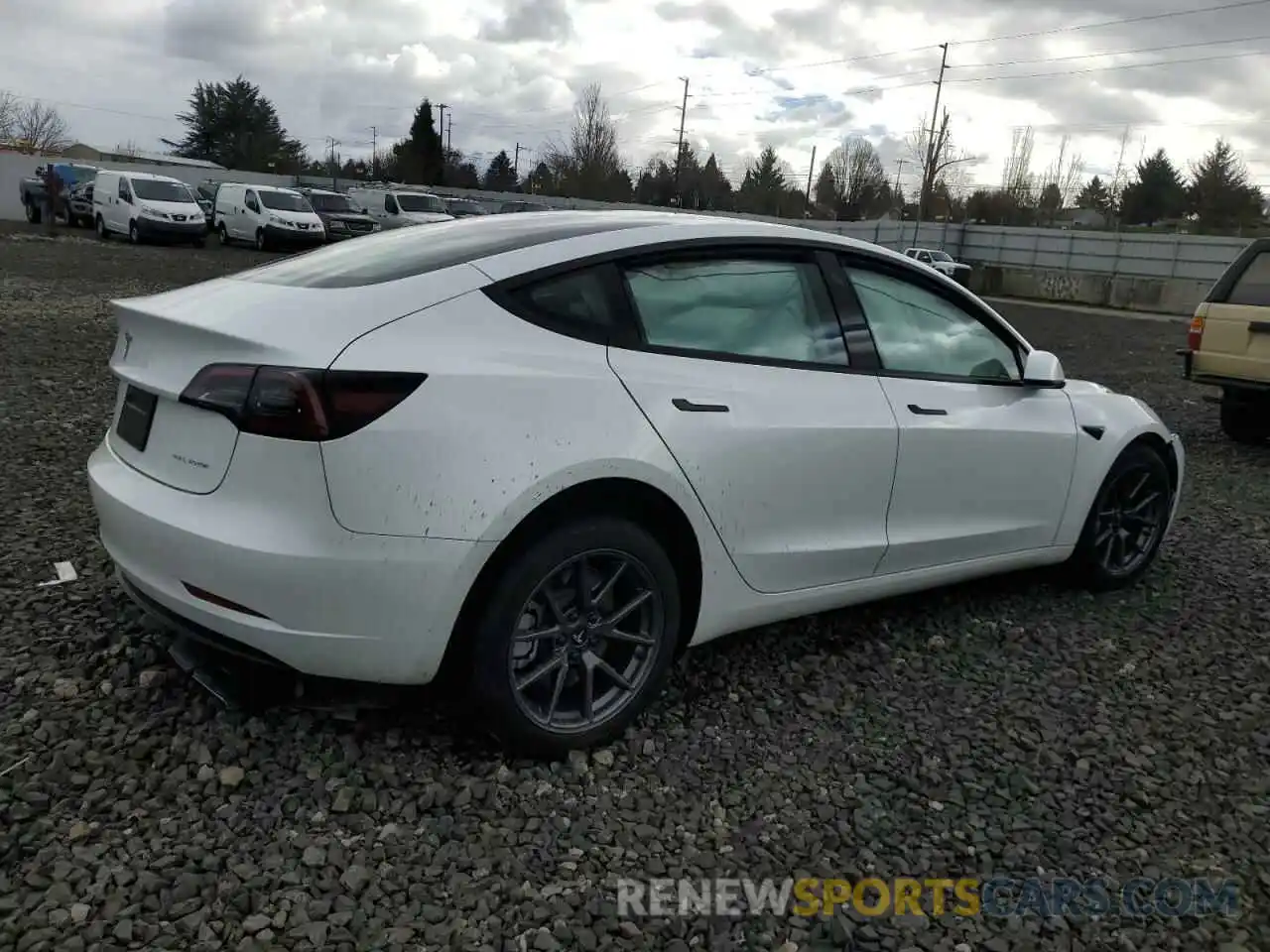 3 Photograph of a damaged car 5YJ3E1EB7PF628776 TESLA MODEL 3 2023