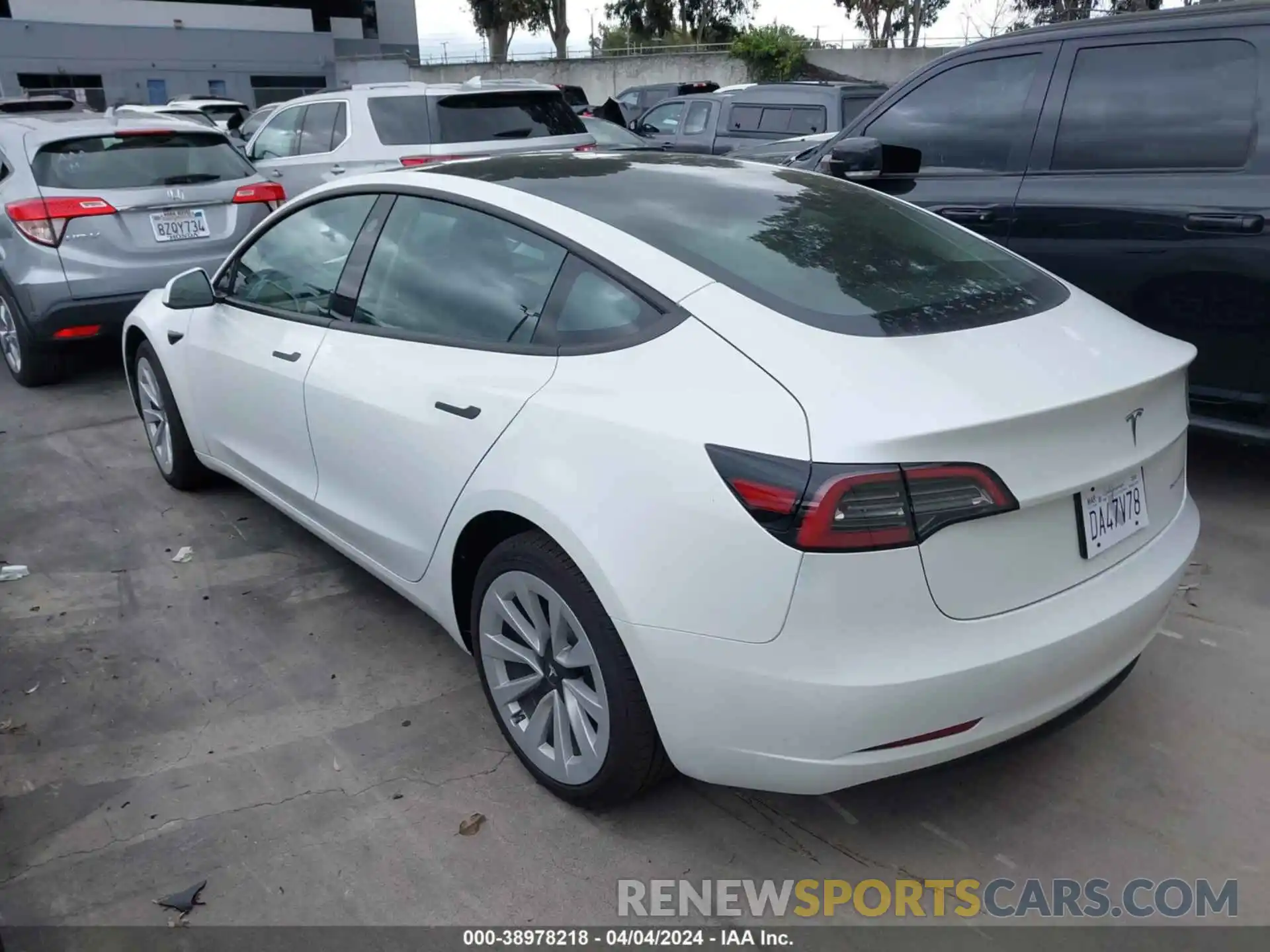 3 Photograph of a damaged car 5YJ3E1EB8PF706613 TESLA MODEL 3 2023