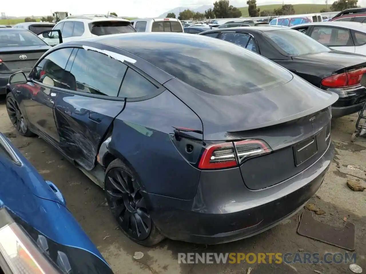 2 Photograph of a damaged car 5YJ3E1EC2PF635174 TESLA MODEL 3 2023