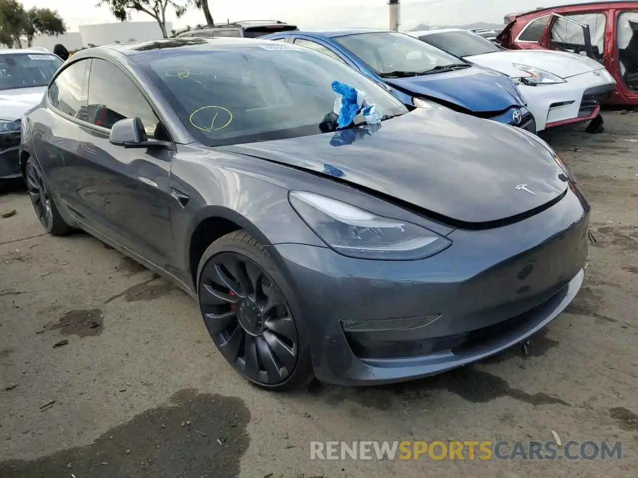 4 Photograph of a damaged car 5YJ3E1EC2PF635174 TESLA MODEL 3 2023