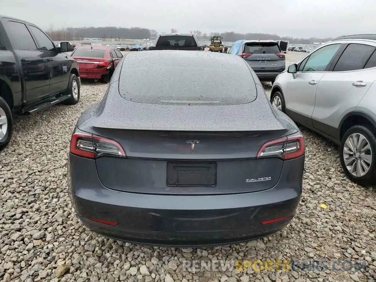 6 Фотография поврежденного автомобиля 5YJ3E1EC5PF476263 TESLA MODEL 3 2023