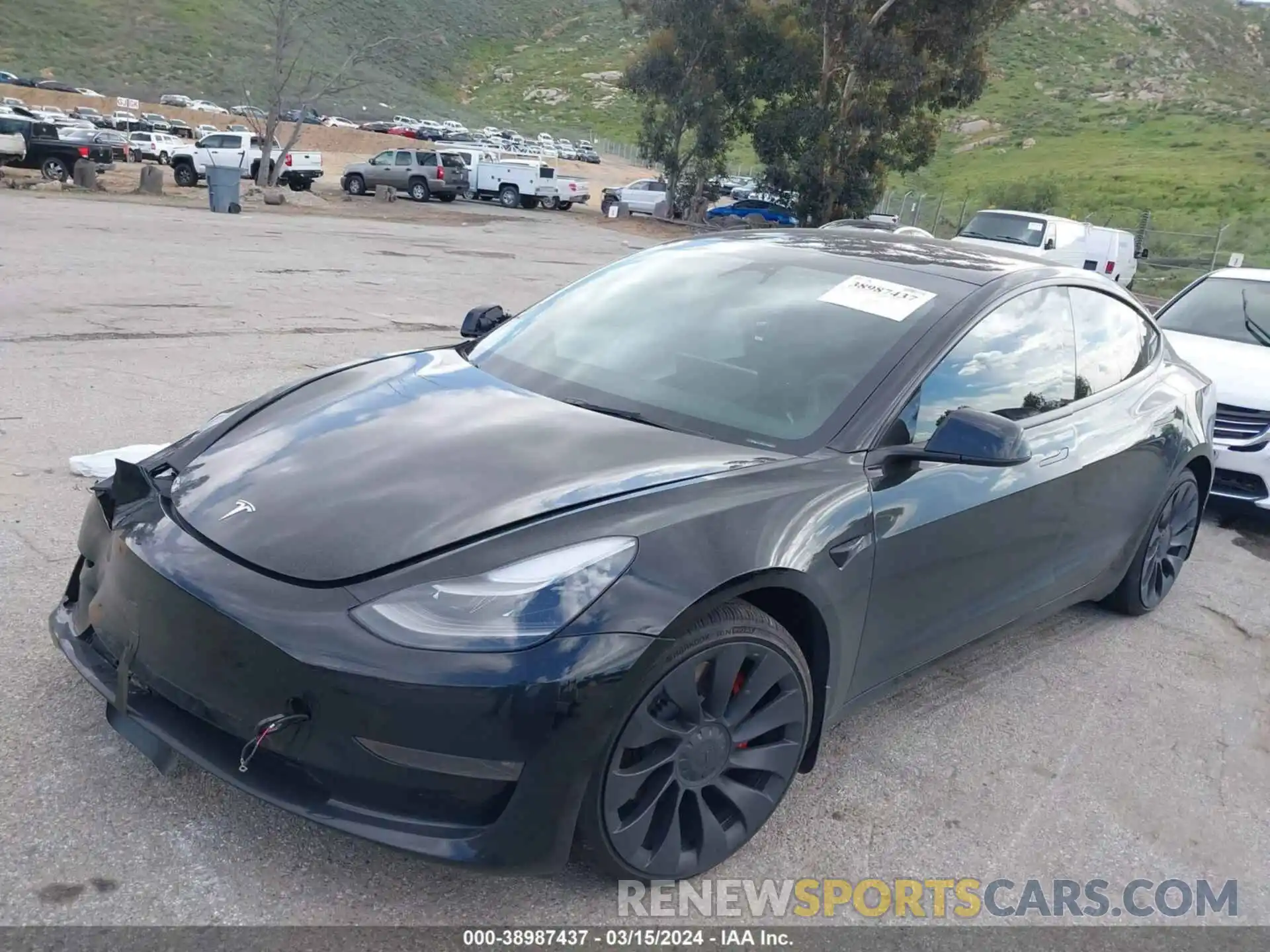 2 Photograph of a damaged car 5YJ3E1EC5PF588836 TESLA MODEL 3 2023