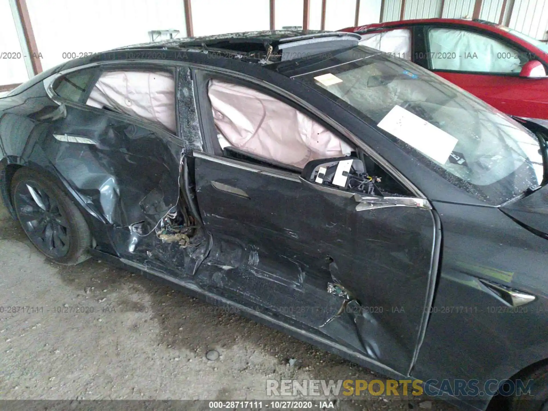 6 Photograph of a damaged car 5YJSA1E20KF305492 TESLA MODEL S 2019