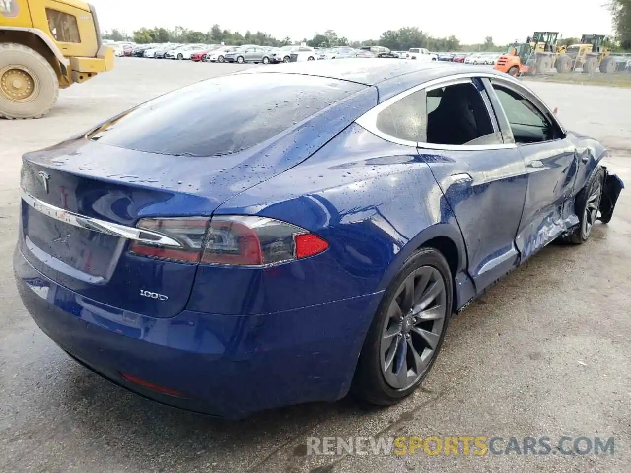 4 Photograph of a damaged car 5YJSA1E20KF306058 TESLA MODEL S 2019