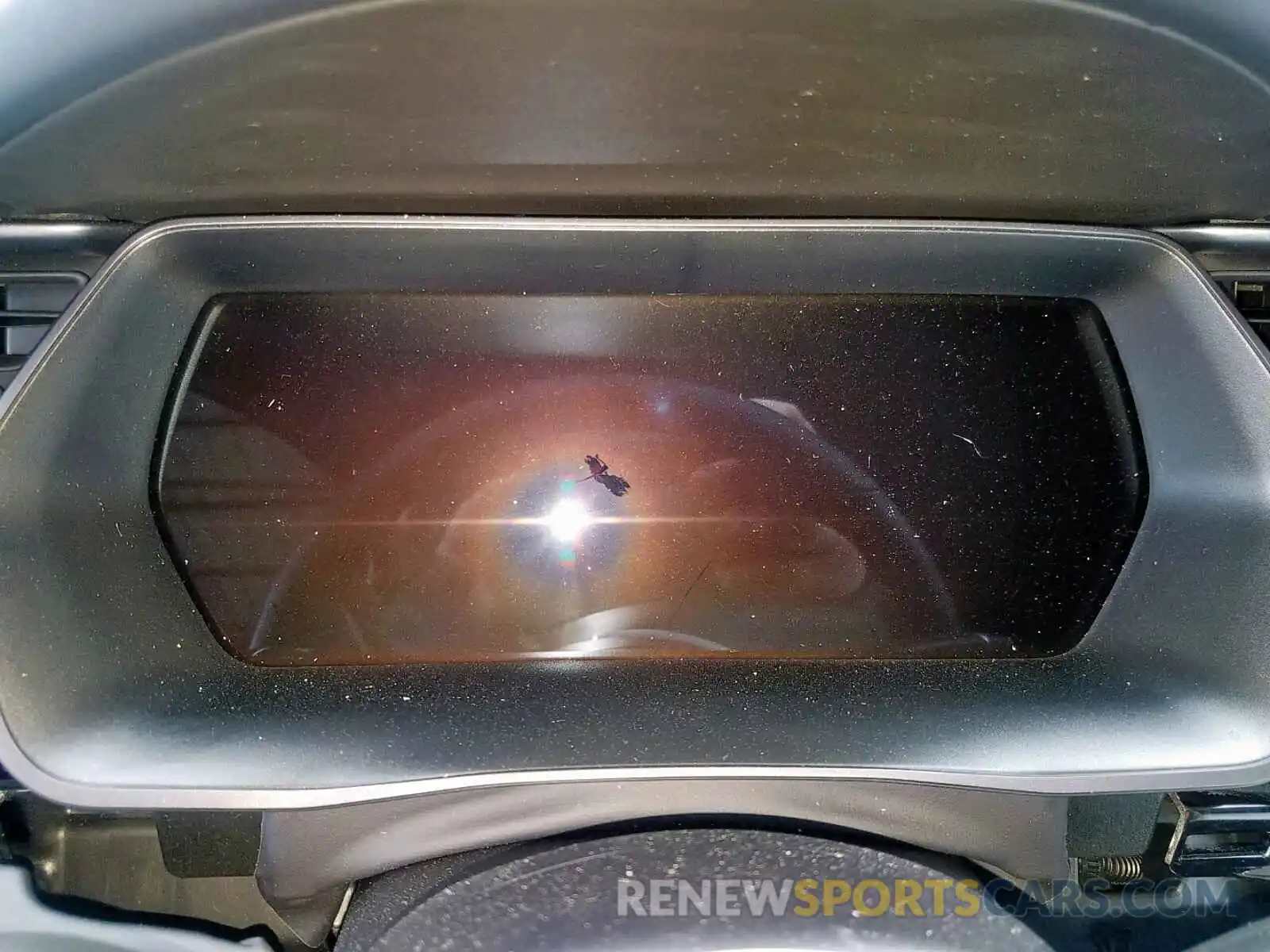 8 Photograph of a damaged car 5YJSA1E20KF306092 TESLA MODEL S 2019