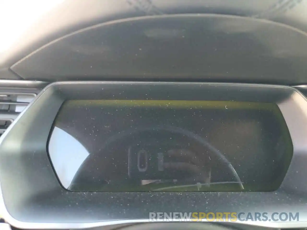 9 Photograph of a damaged car 5YJSA1E20KF347810 TESLA MODEL S 2019