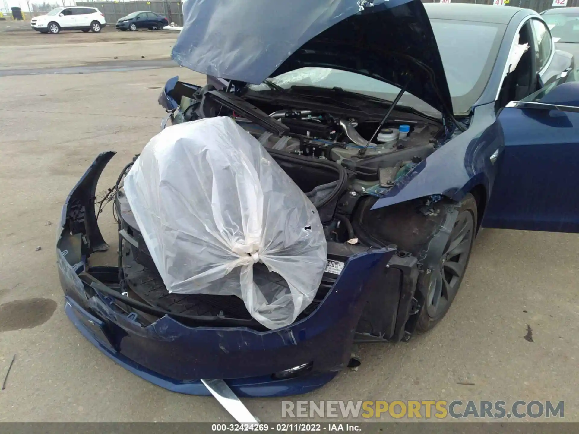 10 Photograph of a damaged car 5YJSA1E21KF299802 TESLA MODEL S 2019