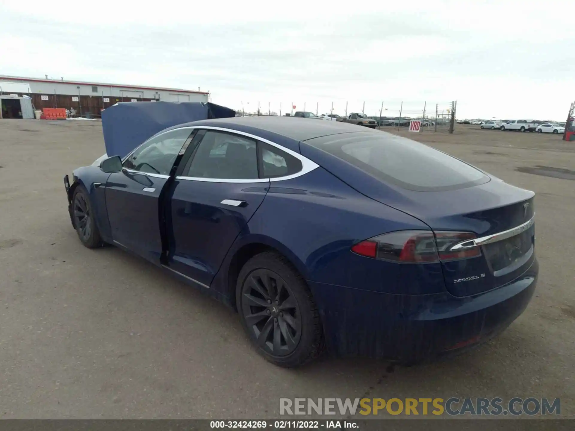 3 Photograph of a damaged car 5YJSA1E21KF299802 TESLA MODEL S 2019