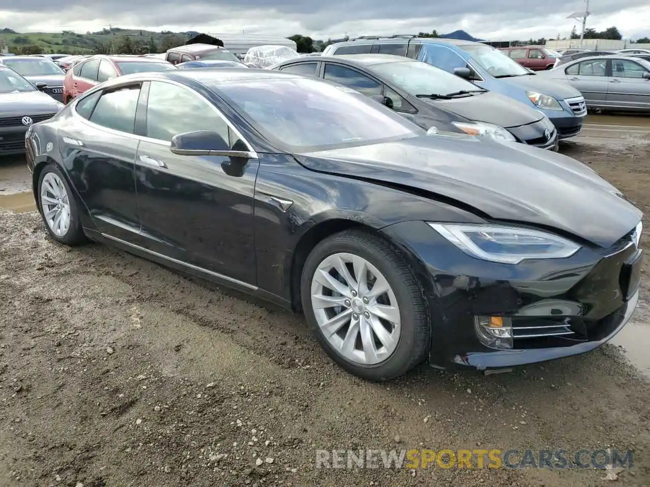 4 Фотография поврежденного автомобиля 5YJSA1E21KF307185 TESLA MODEL S 2019