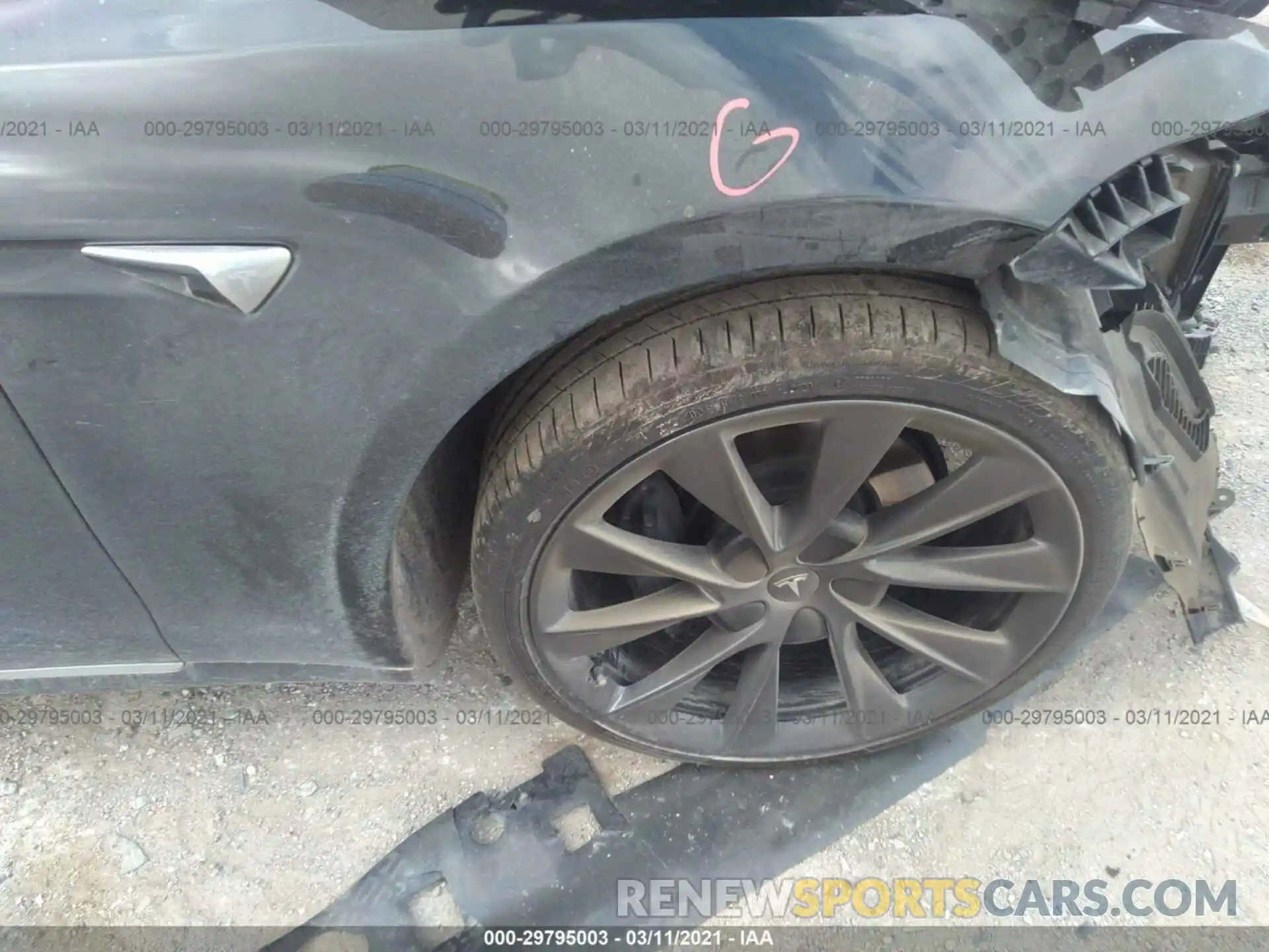 13 Photograph of a damaged car 5YJSA1E21KF311690 TESLA MODEL S 2019