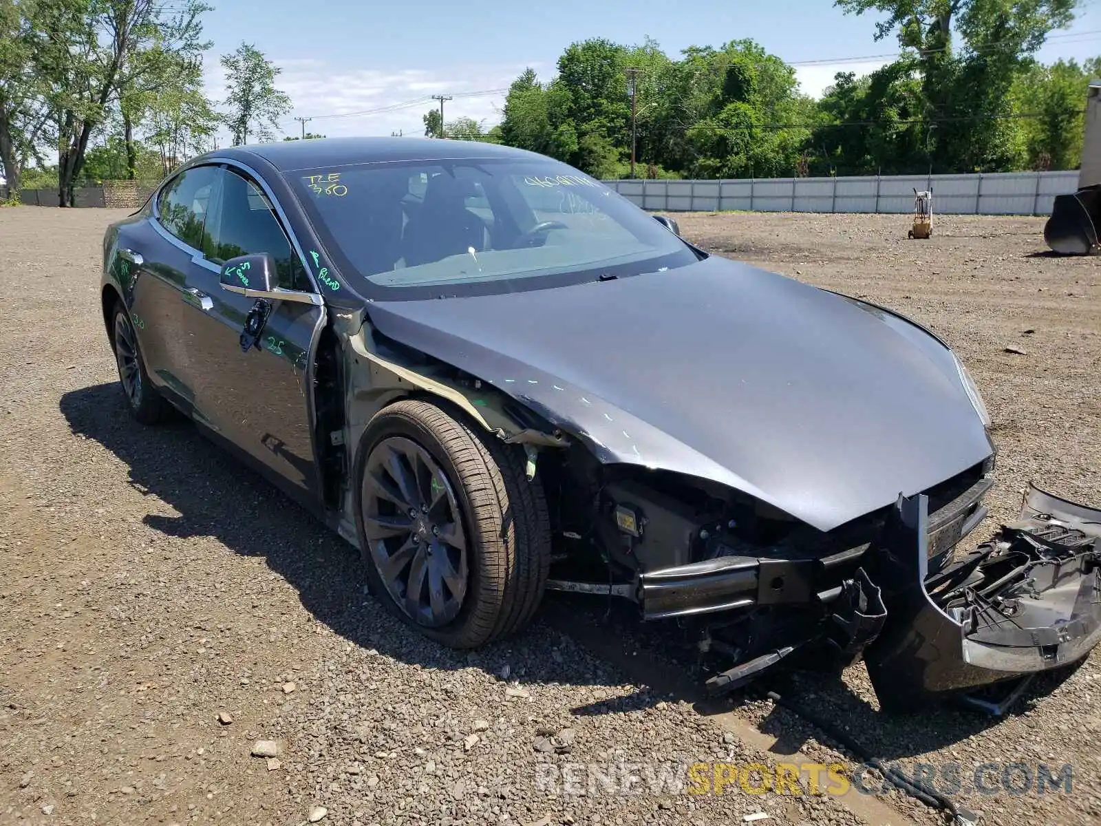 1 Photograph of a damaged car 5YJSA1E21KF337142 TESLA MODEL S 2019