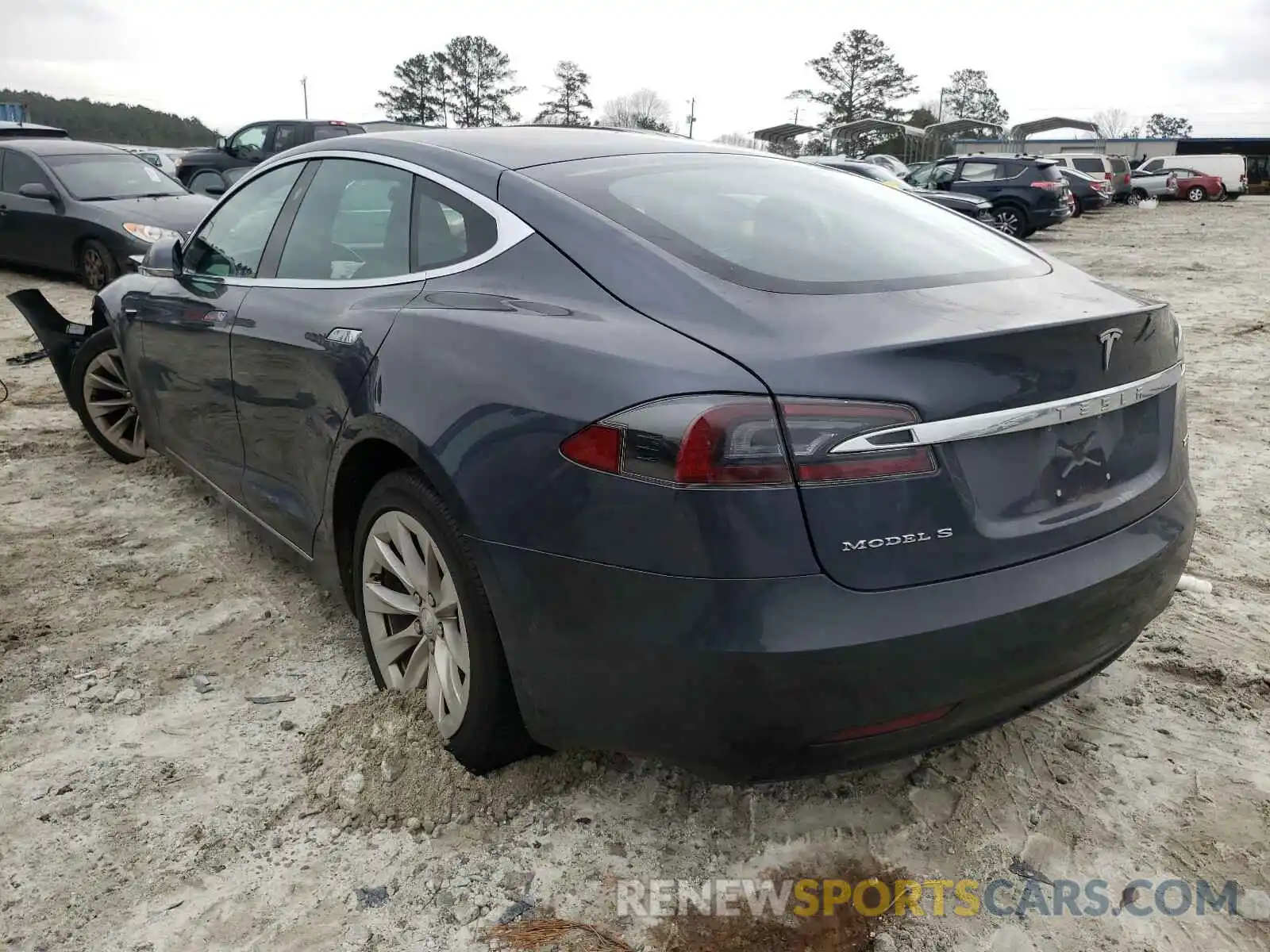 3 Photograph of a damaged car 5YJSA1E23KF304000 TESLA MODEL S 2019