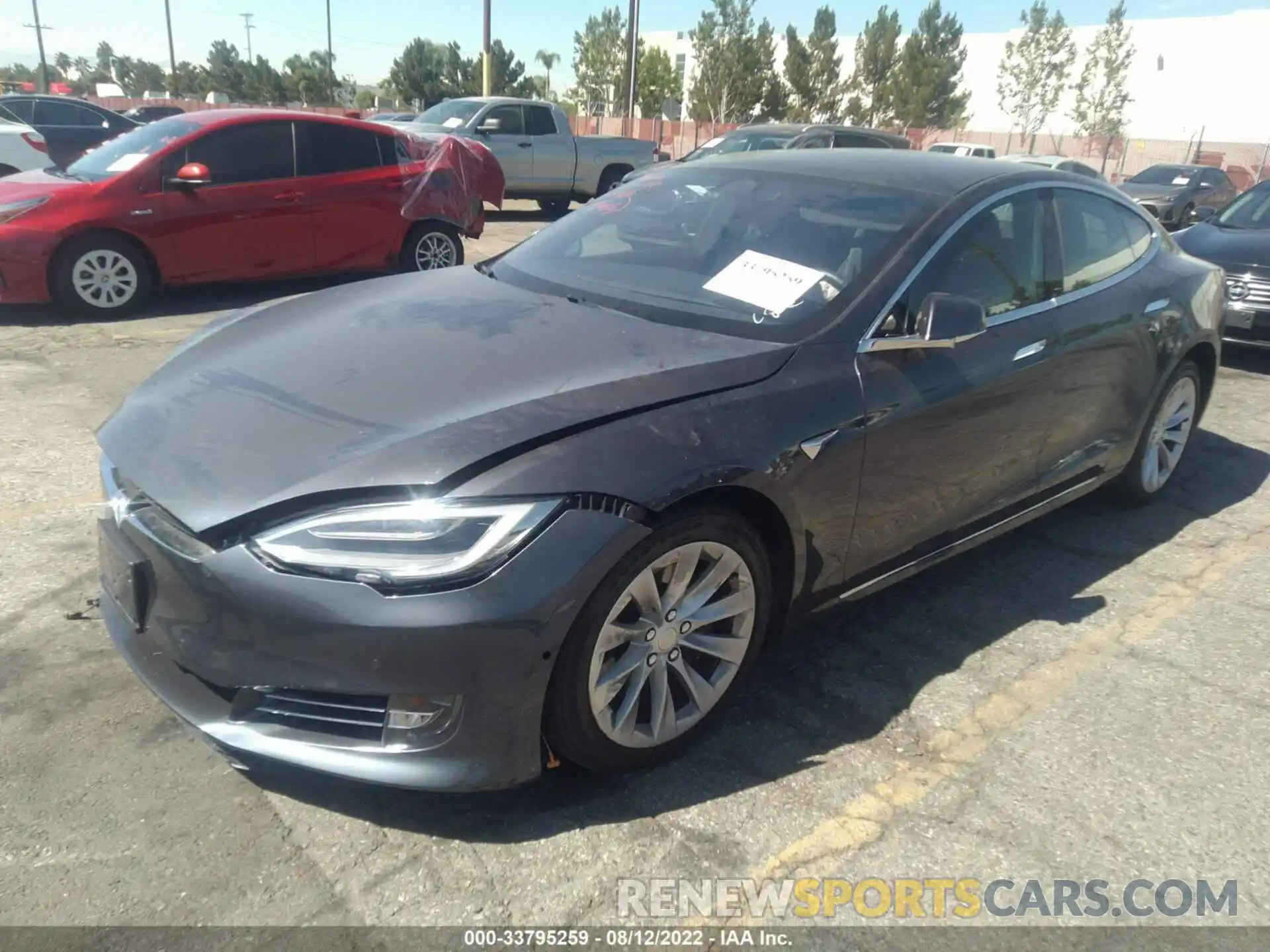 2 Photograph of a damaged car 5YJSA1E23KF331133 TESLA MODEL S 2019