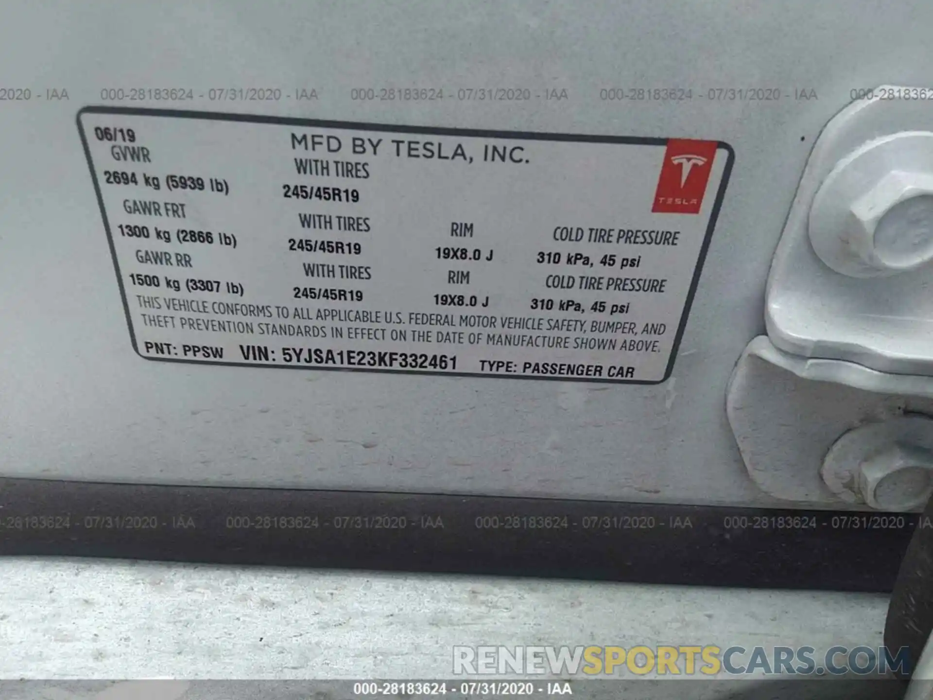 9 Photograph of a damaged car 5YJSA1E23KF332461 TESLA MODEL S 2019